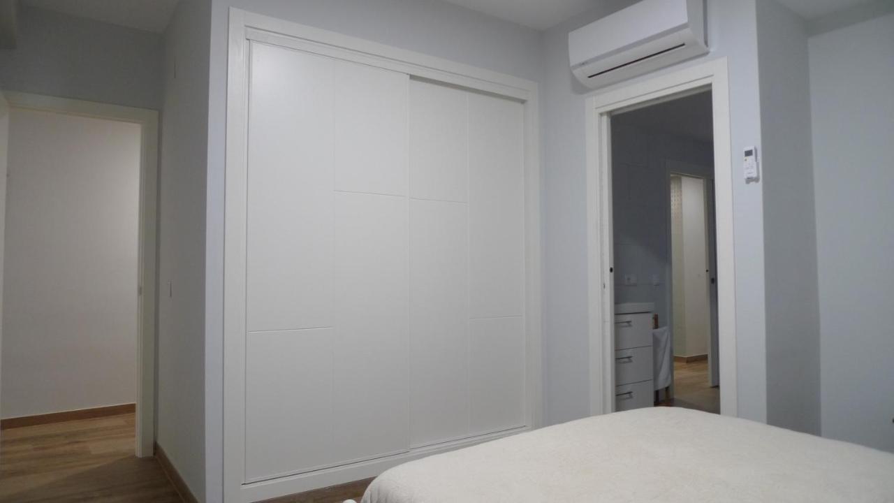 Apartament Living Triana House Sewilla Zewnętrze zdjęcie