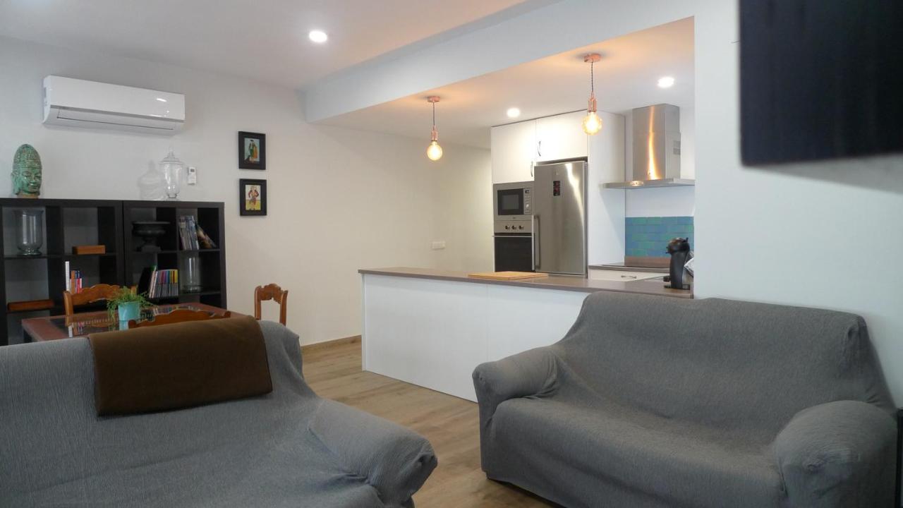 Apartament Living Triana House Sewilla Zewnętrze zdjęcie
